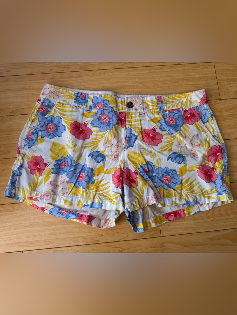 Old Navy  Floral Shorts - White with Blue, Yellow & Pink Tropical Pattern